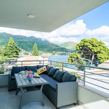 Blue Bay Apartment Дубровник Екстериор снимка