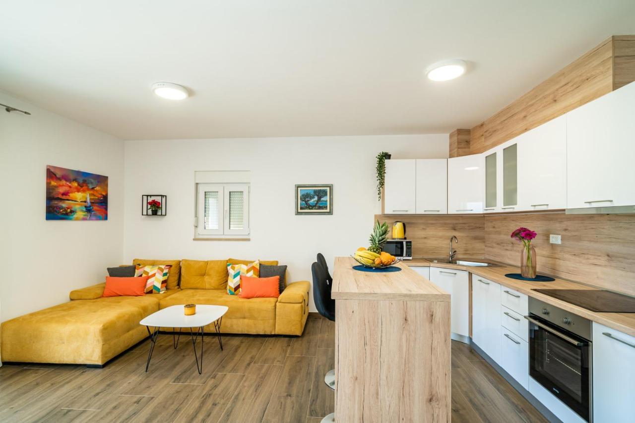 Blue Bay Apartment Дубровник Екстериор снимка