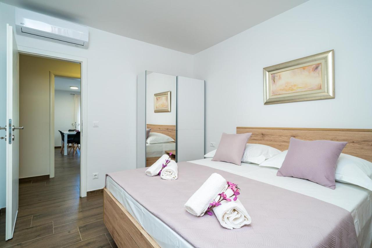 Blue Bay Apartment Дубровник Екстериор снимка